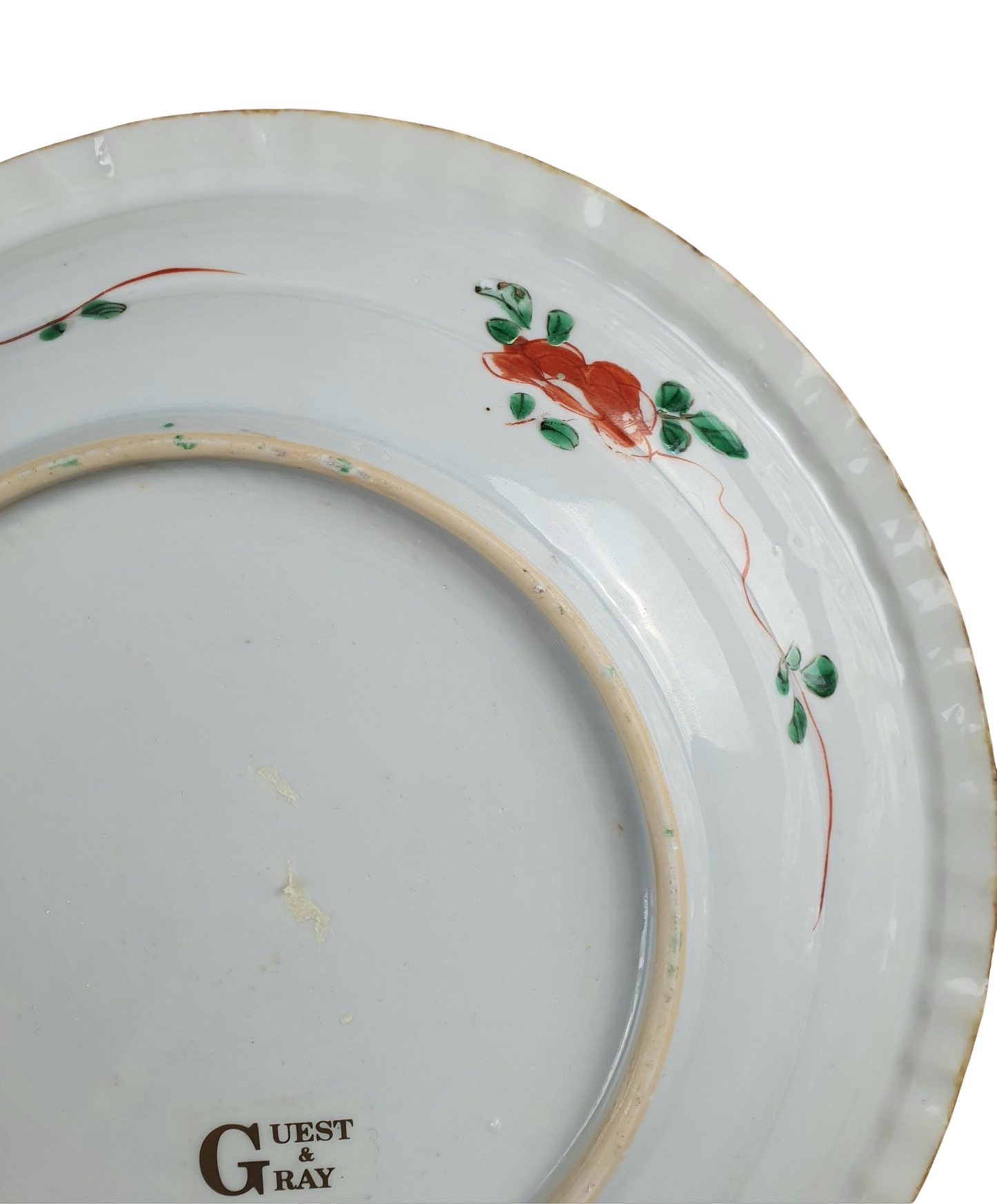 A PAIR OF CHINESE KANGXI (1661-1722) FAMILLE VERTE PIE CRUST PLATES